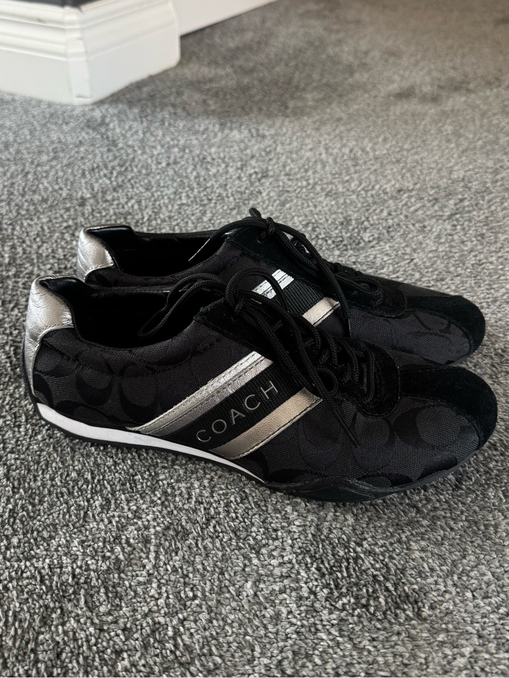 (6M) Coach Black sneaker